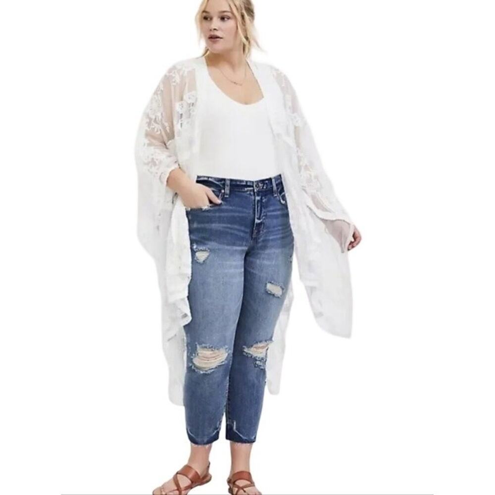 Torrid White Lace Floral Kimono Duster Ruana Coverup Plus Size Up To 4X